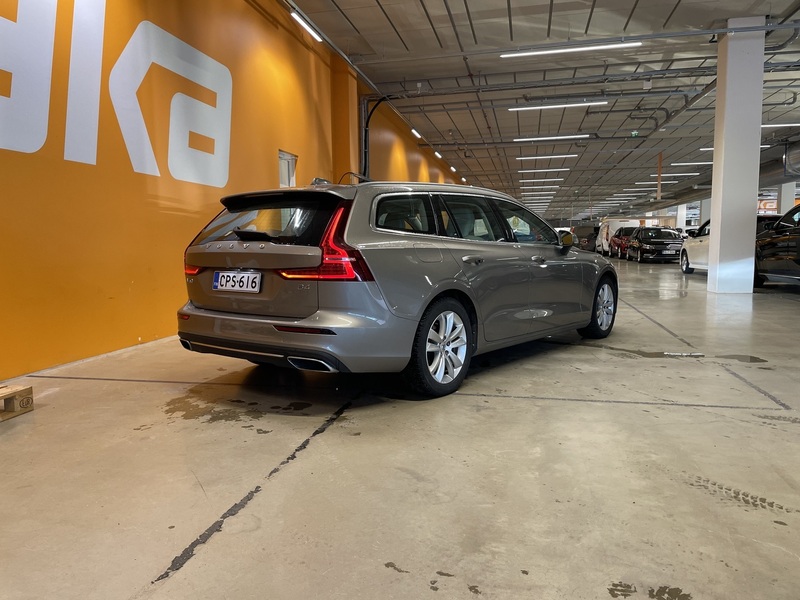 Volvo V60 vaihtoauto