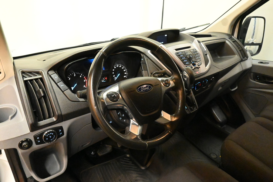 Ford Transit vaihtoauto