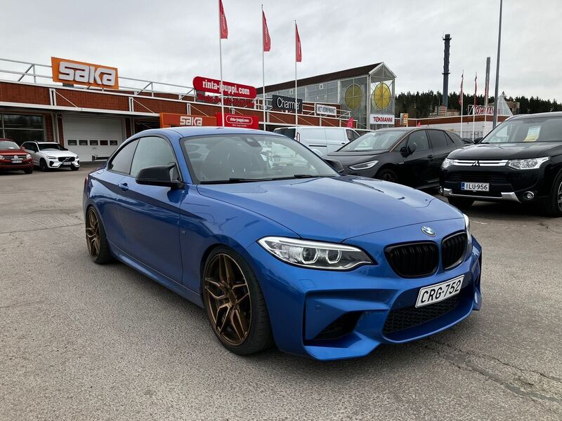 BMW M235i vaihtoauto