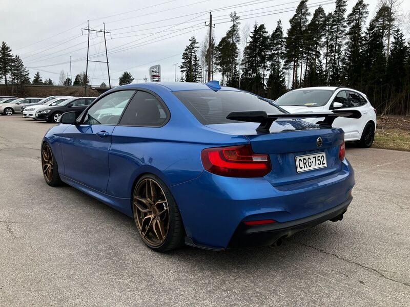 BMW M235i vaihtoauto