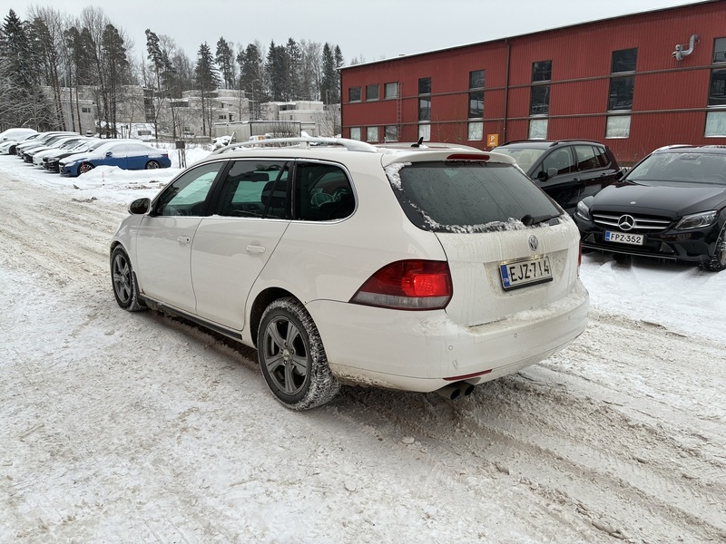 Volkswagen Golf vaihtoauto