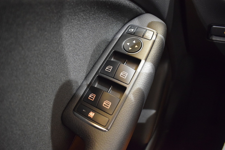 Mercedes-Benz B vaihtoauto