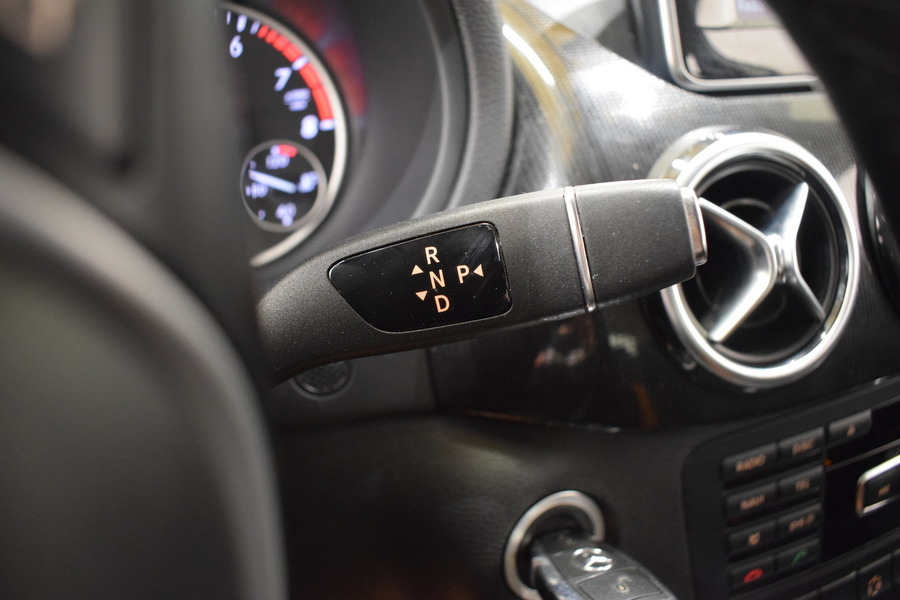 Mercedes-Benz B vaihtoauto