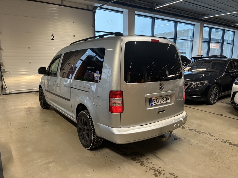 Volkswagen Caddy Maxi vaihtoauto