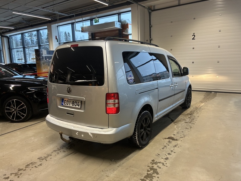 Volkswagen Caddy Maxi vaihtoauto