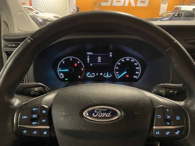 Ford Transit Custom vaihtoauto