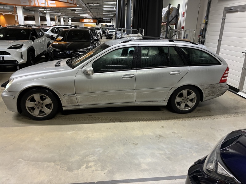Mercedes-Benz C vaihtoauto