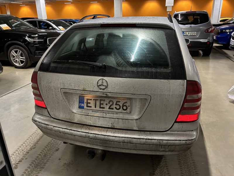 Mercedes-Benz C vaihtoauto