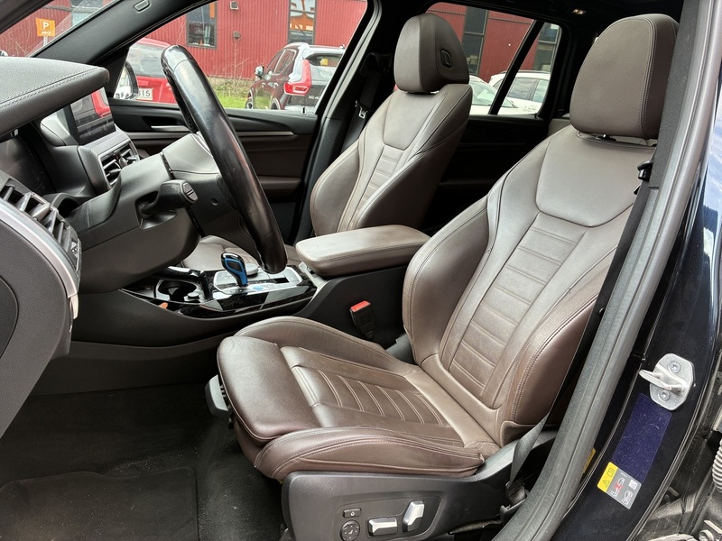 BMW iX3 vaihtoauto