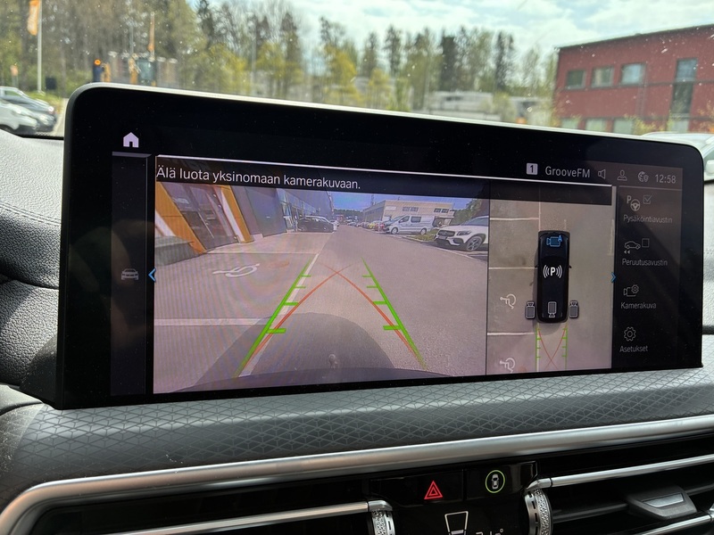 BMW iX3 vaihtoauto