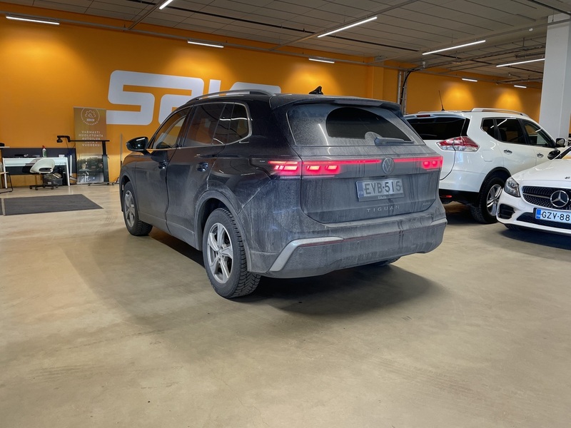 Volkswagen Tiguan vaihtoauto