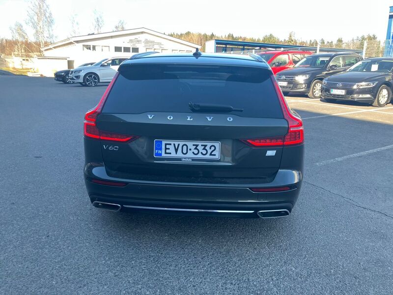 Volvo V60 vaihtoauto
