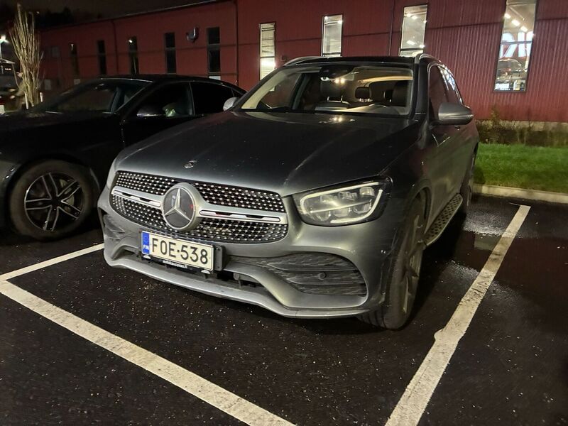 Mercedes-Benz GLC vaihtoauto