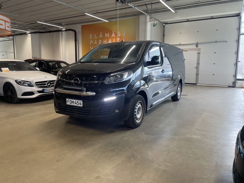Opel Vivaro vaihtoauto