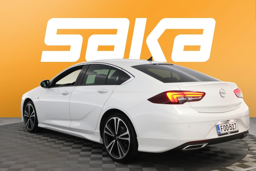 Opel Insignia vaihtoauto