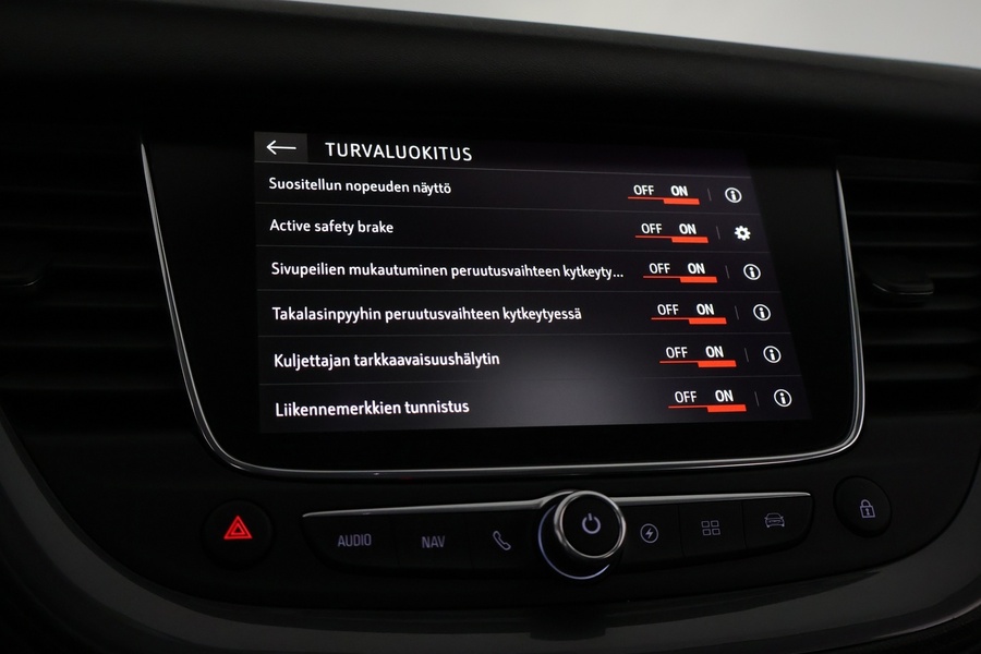 Opel Grandland vaihtoauto