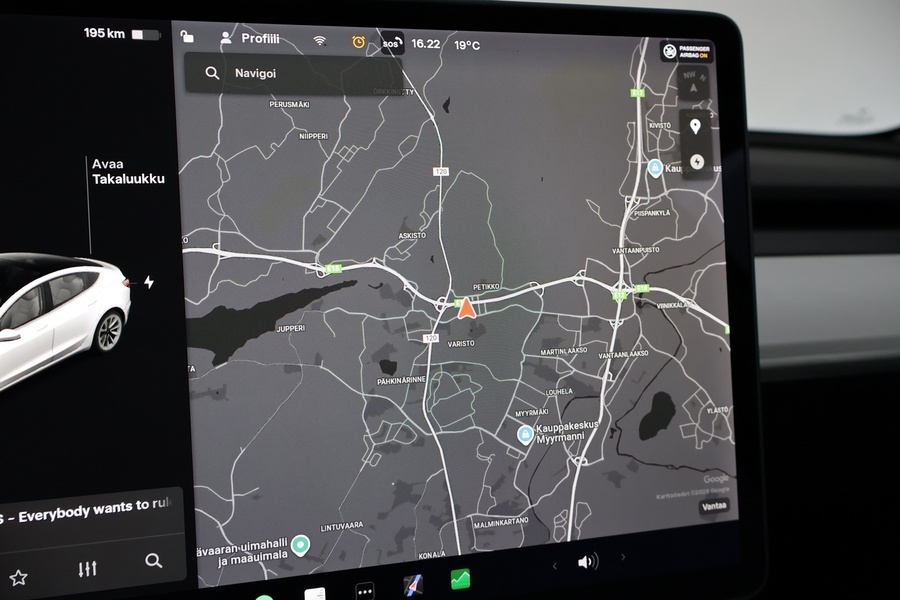 Tesla Model 3 vaihtoauto