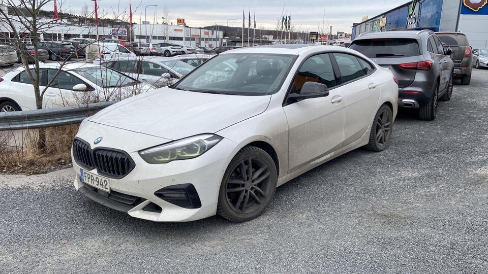 BMW 218 vaihtoauto