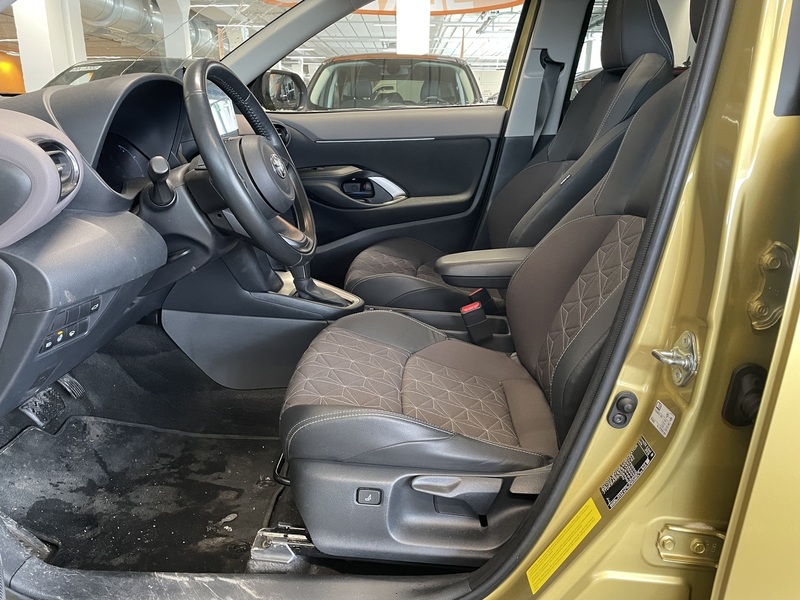 Toyota Yaris Cross vaihtoauto