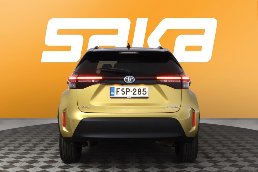 Toyota Yaris Cross vaihtoauto