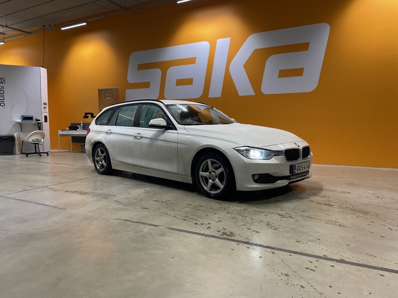 BMW 320 vaihtoauto