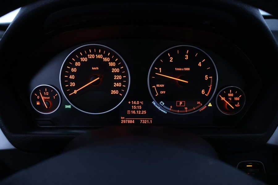BMW 320 vaihtoauto