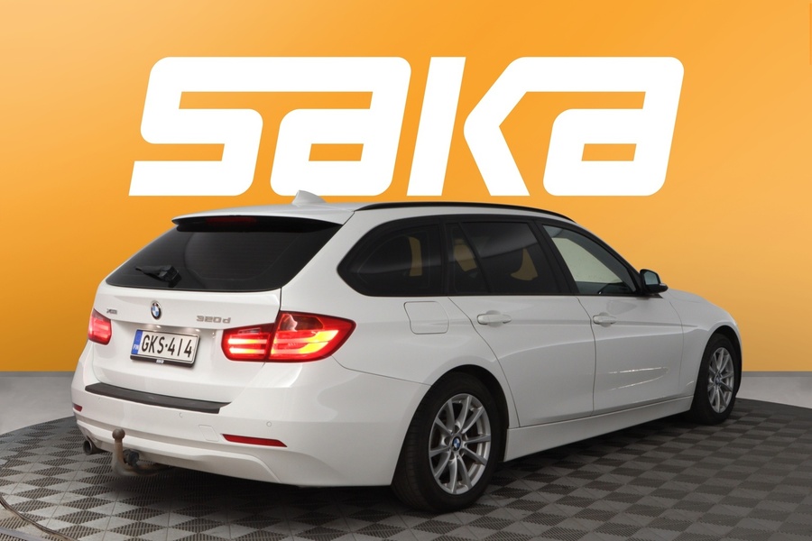 BMW 320 vaihtoauto