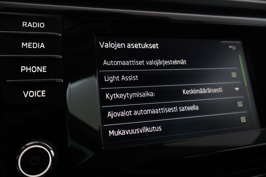 Skoda Superb vaihtoauto