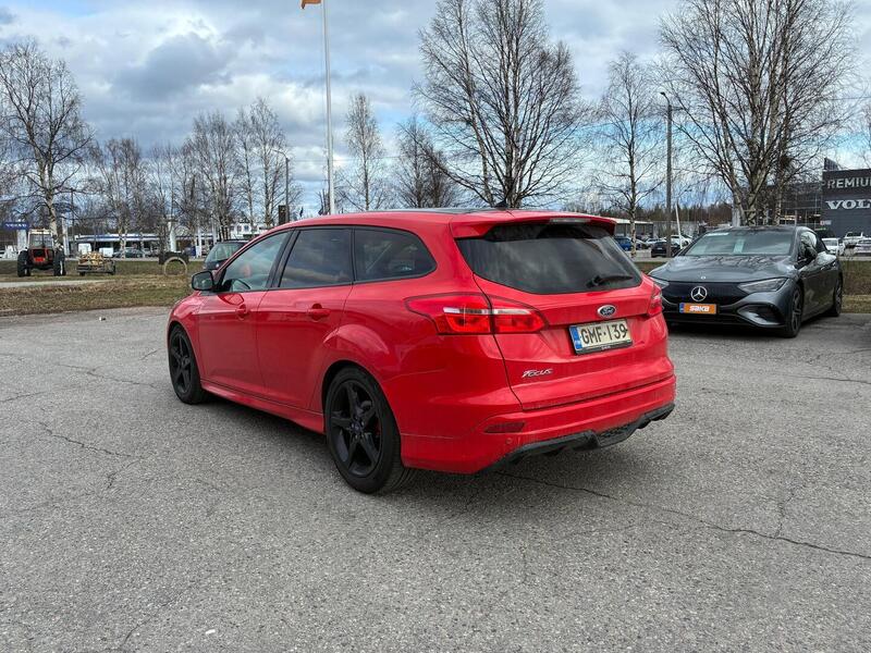 Ford Focus vaihtoauto