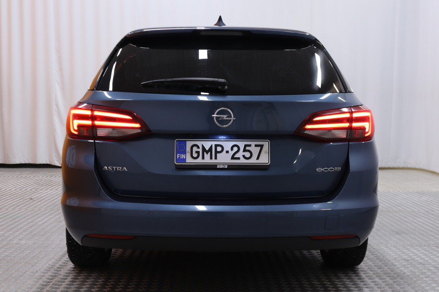 Opel Astra vaihtoauto