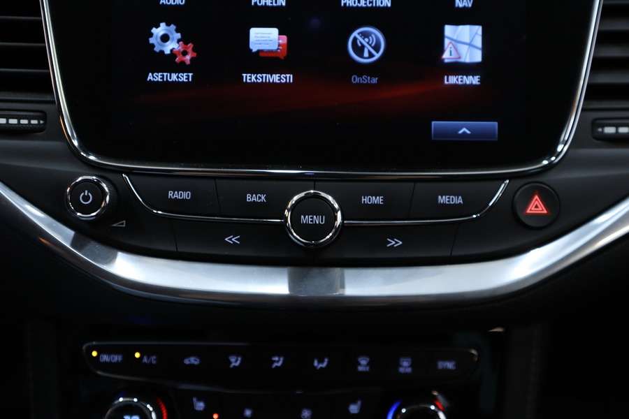 Opel Astra vaihtoauto