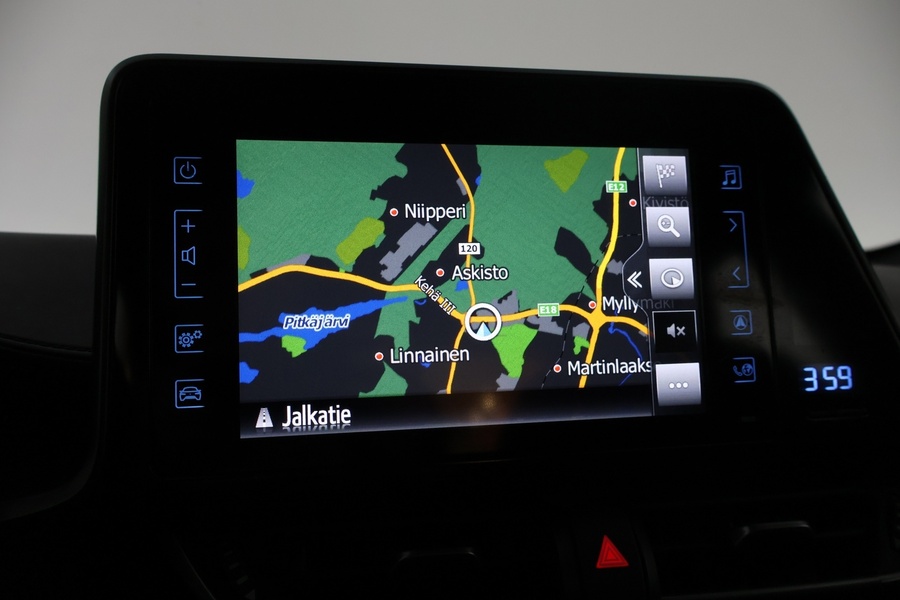 Toyota C-HR vaihtoauto