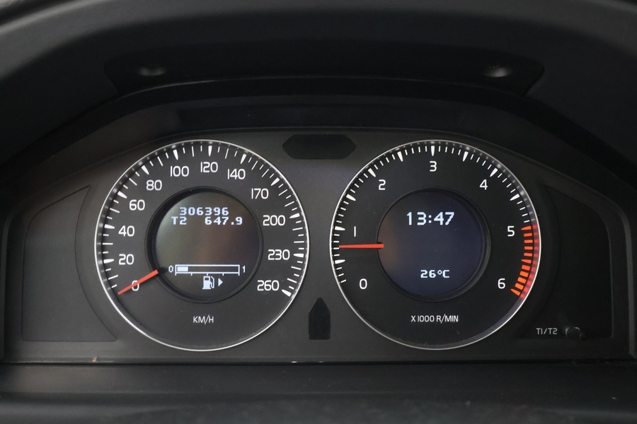Volvo V70 vaihtoauto