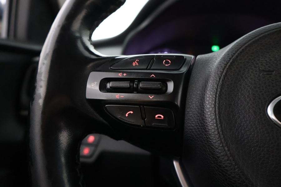 Kia Stonic vaihtoauto