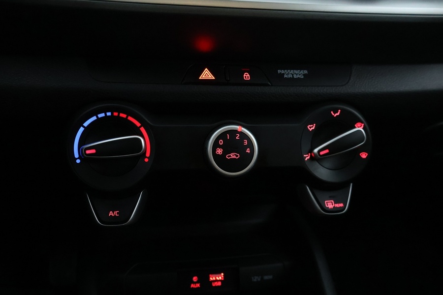 Kia Stonic vaihtoauto