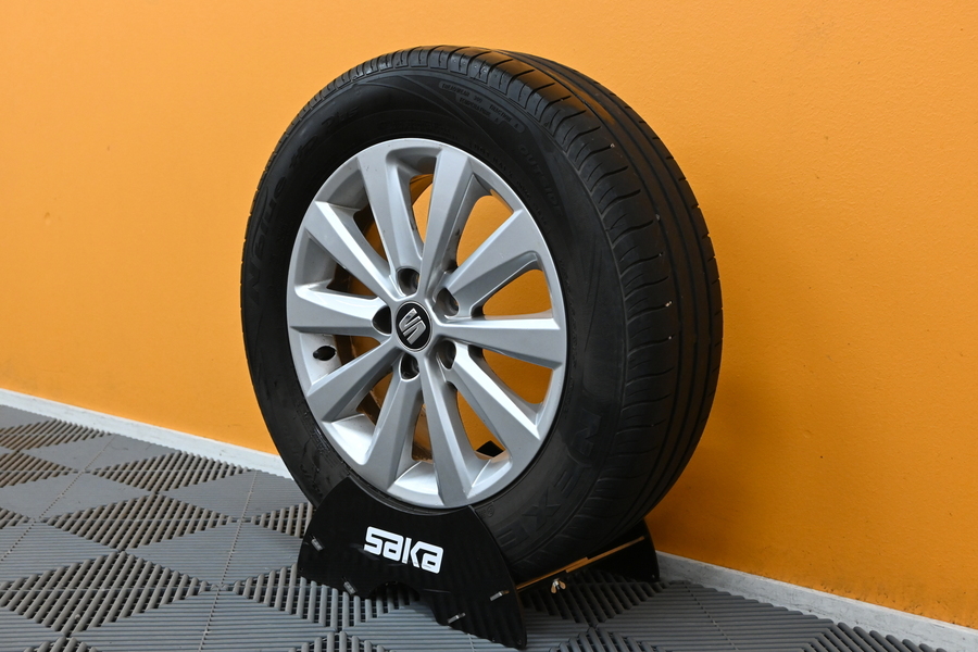 SEAT Ibiza vaihtoauto