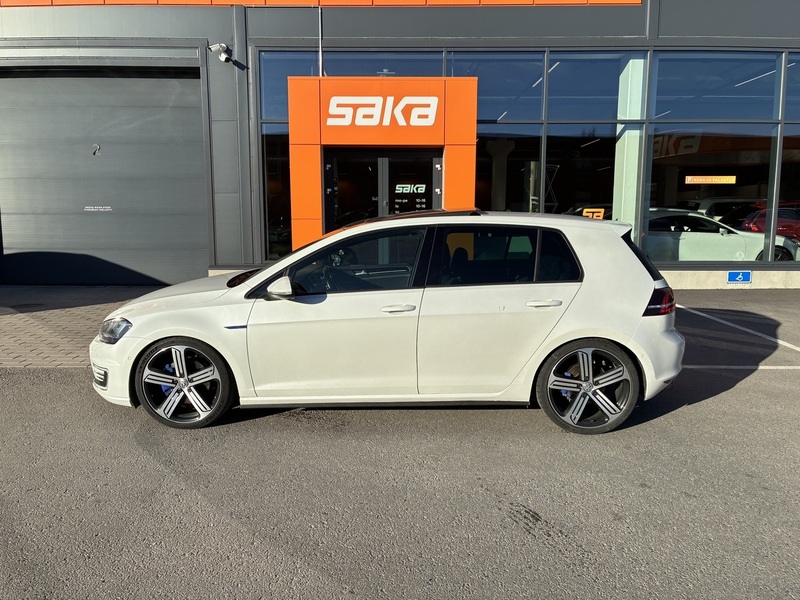 Volkswagen Golf vaihtoauto