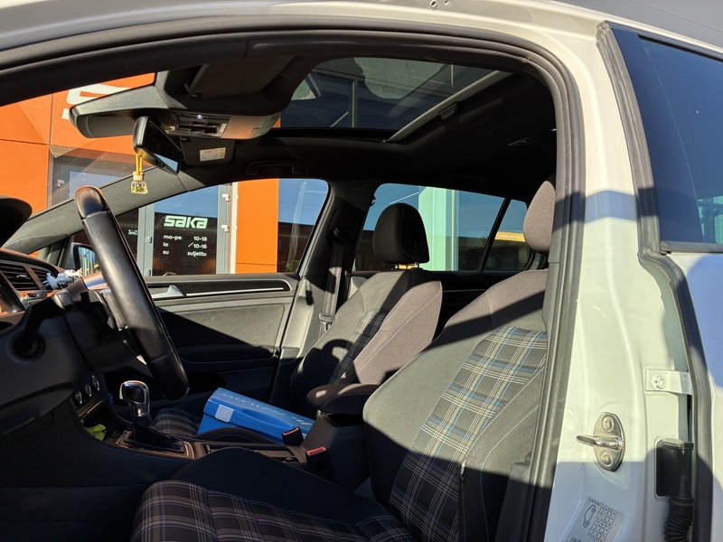 Volkswagen Golf vaihtoauto