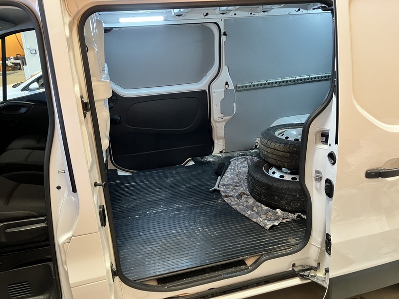 Renault Trafic vaihtoauto