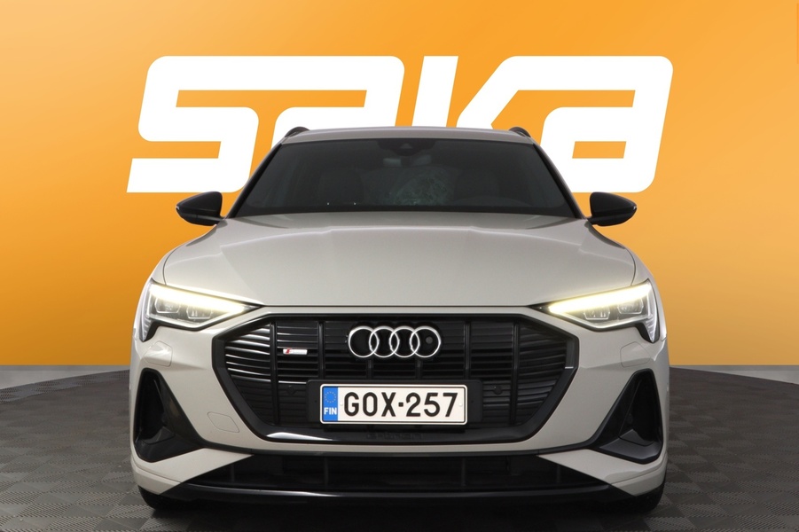 Audi e-tron vaihtoauto