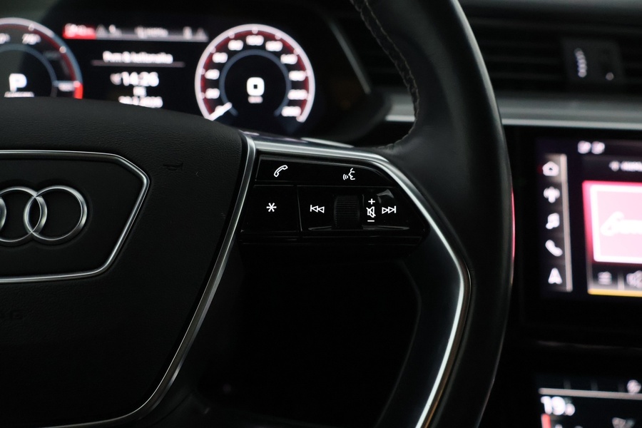 Audi e-tron vaihtoauto