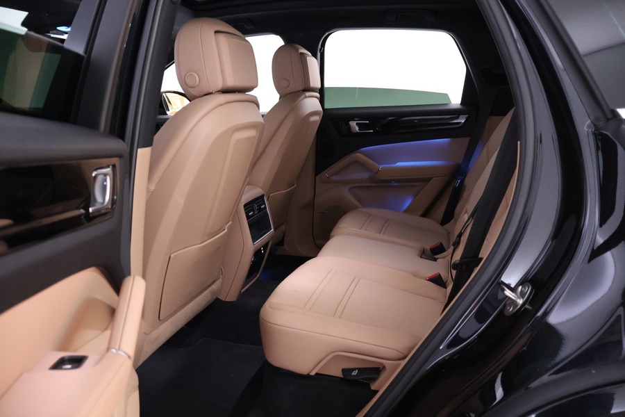 Porsche Cayenne vaihtoauto