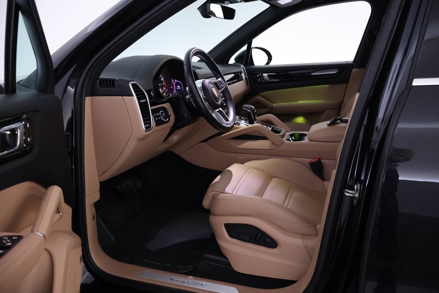 Porsche Cayenne vaihtoauto