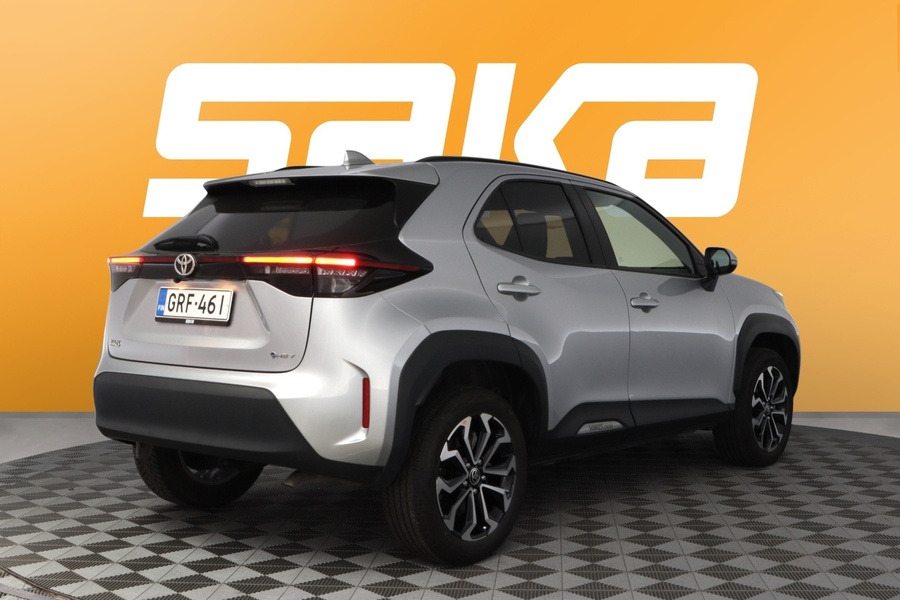 Toyota Yaris Cross vaihtoauto