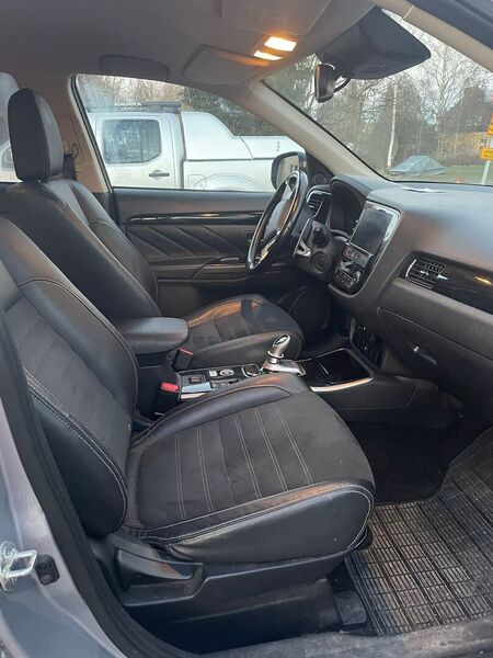 Mitsubishi Outlander vaihtoauto