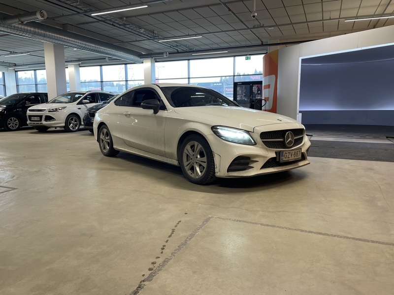 Mercedes-Benz C vaihtoauto