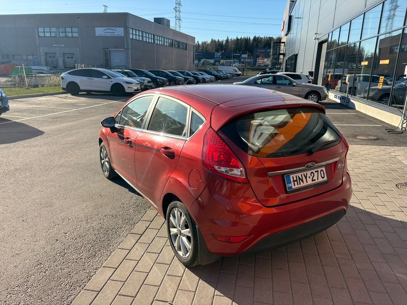 Ford Fiesta vaihtoauto