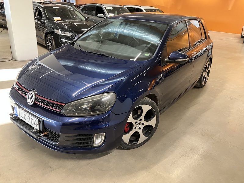 Volkswagen Golf vaihtoauto