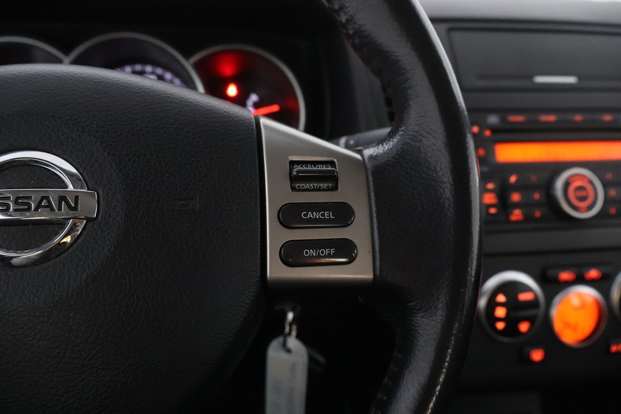 Nissan Tiida vaihtoauto