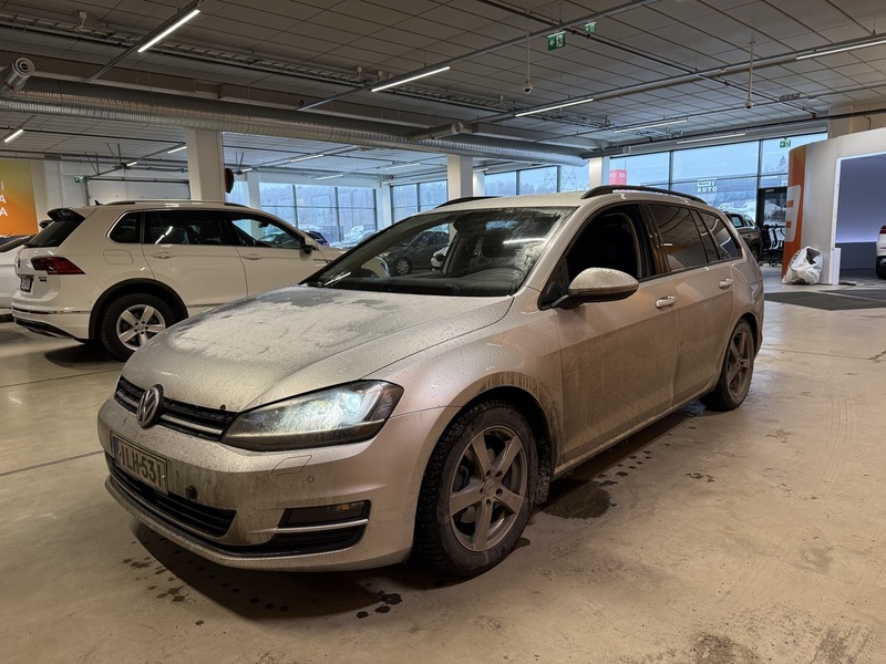 Volkswagen Golf vaihtoauto